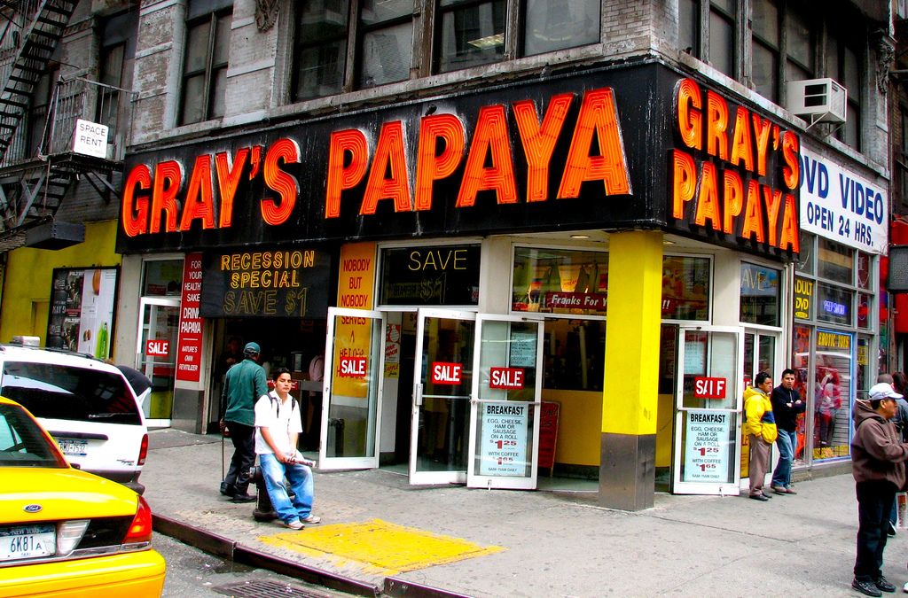 Gray’s Papaya