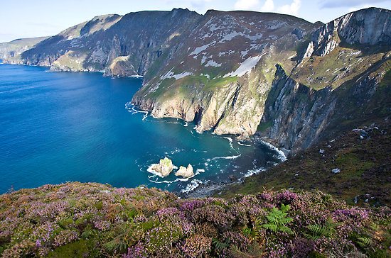 36. Прогуляйтесь по скалам Slieve League в Донегале