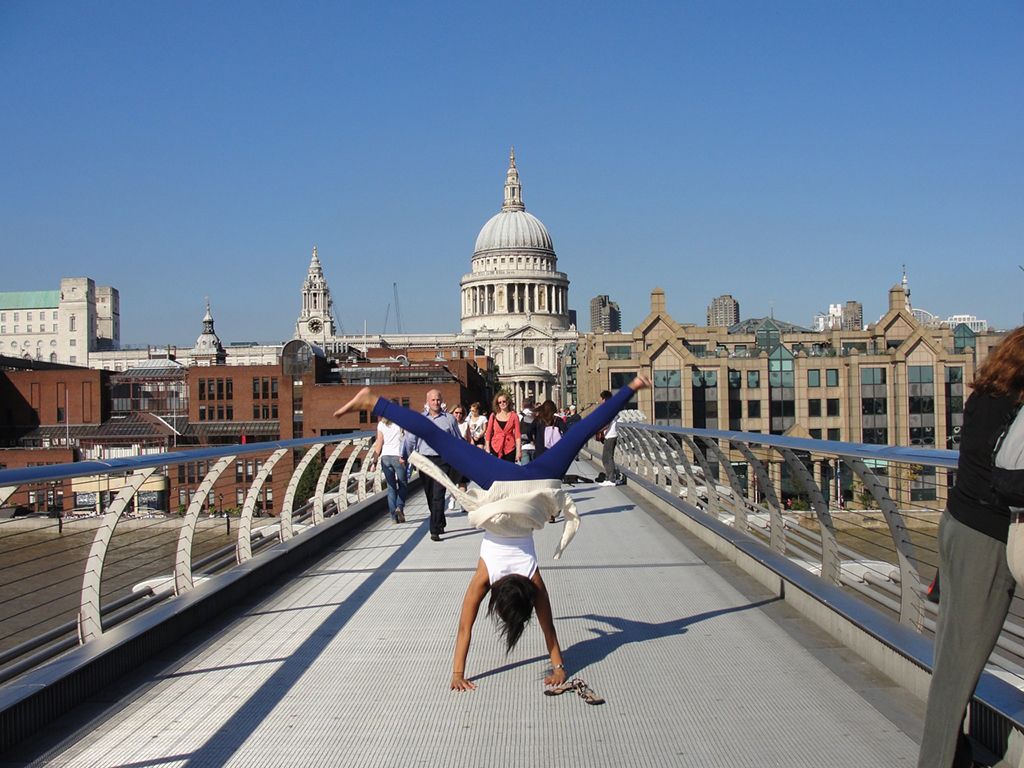 Насладиться красотой St. Paul’s Cathedral. (60 минут включая 30 минут на дорогу)